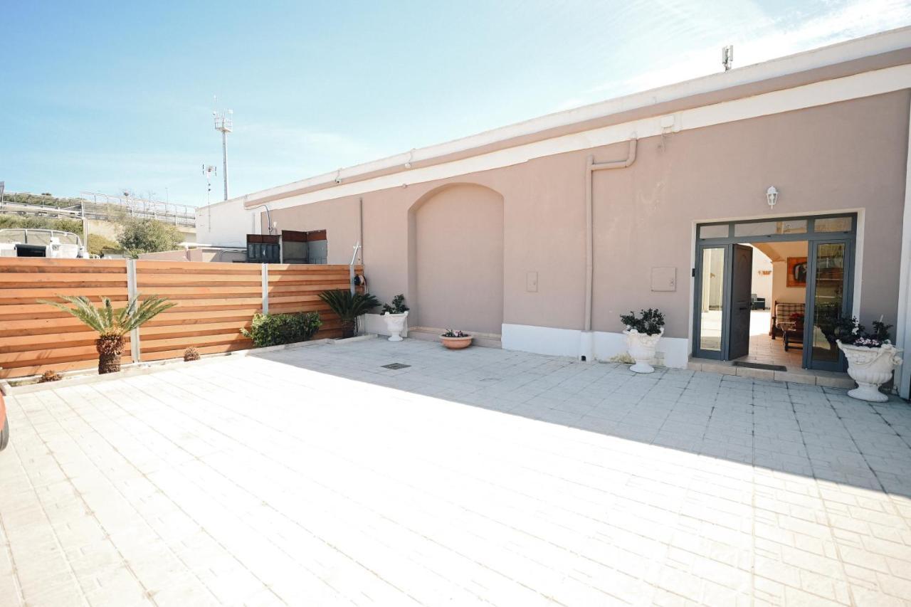 Villa La Conigliera Brindisi Exterior foto